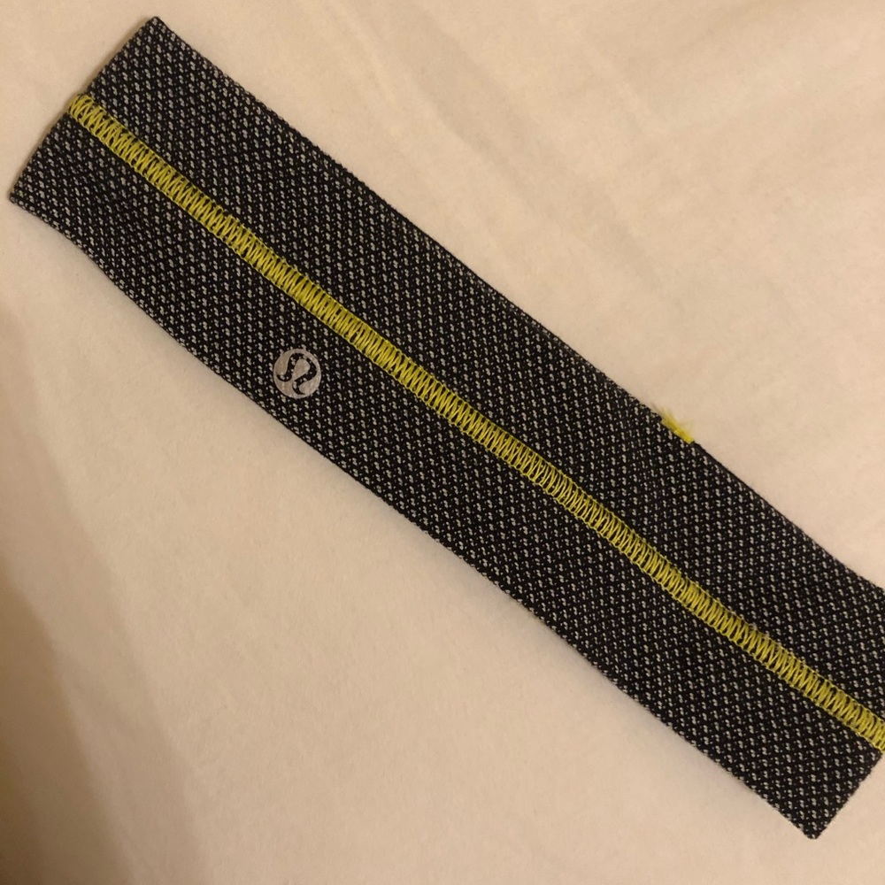 Lululemon headband